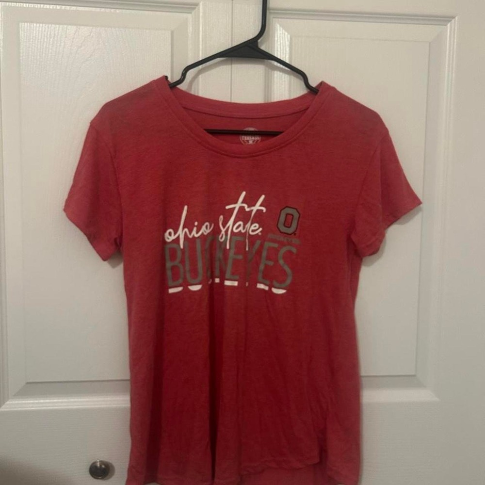 Red Ohio State Buckeyes Tee Size Small